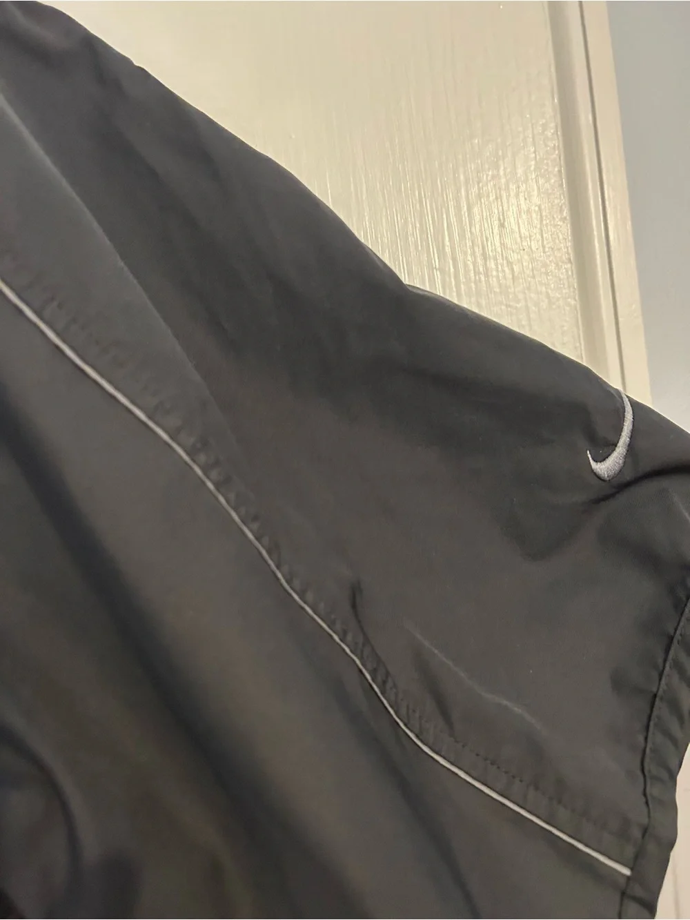 Nike Black and Light Gray Golf 3/4 Sleeve Performance Windbreaker Jacket